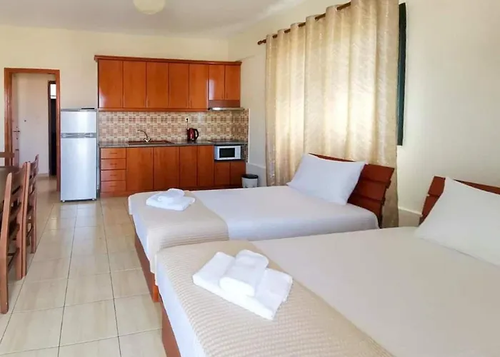 Dina\'S Apartment